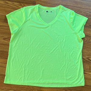 Xersion Short Sleeve Shirt